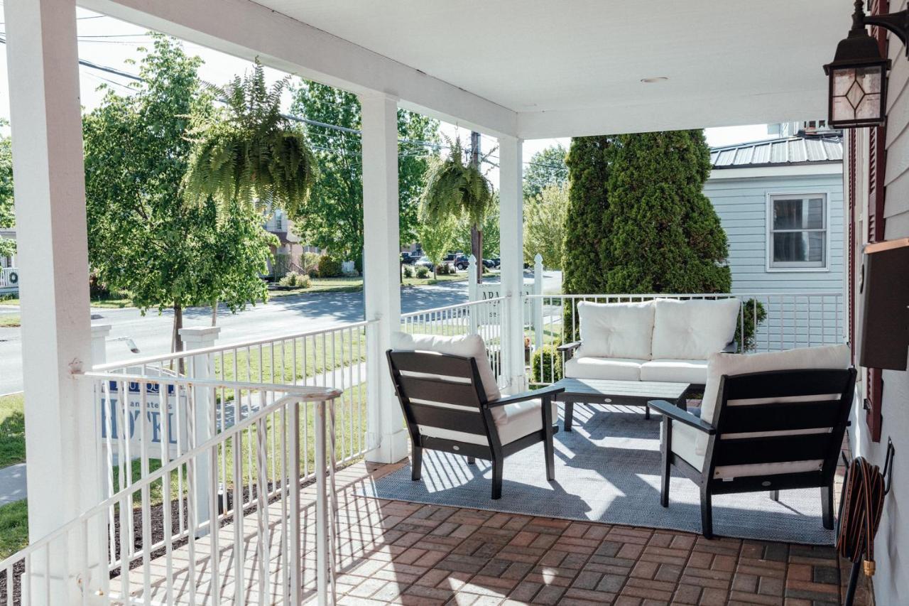 Skaneateles Boutique Hotel Exterior photo