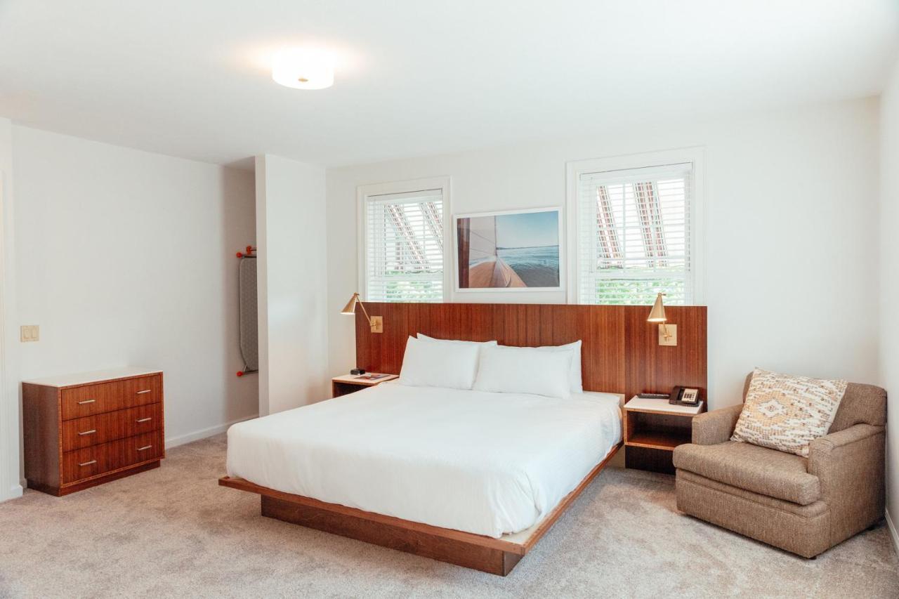 Skaneateles Boutique Hotel Exterior photo